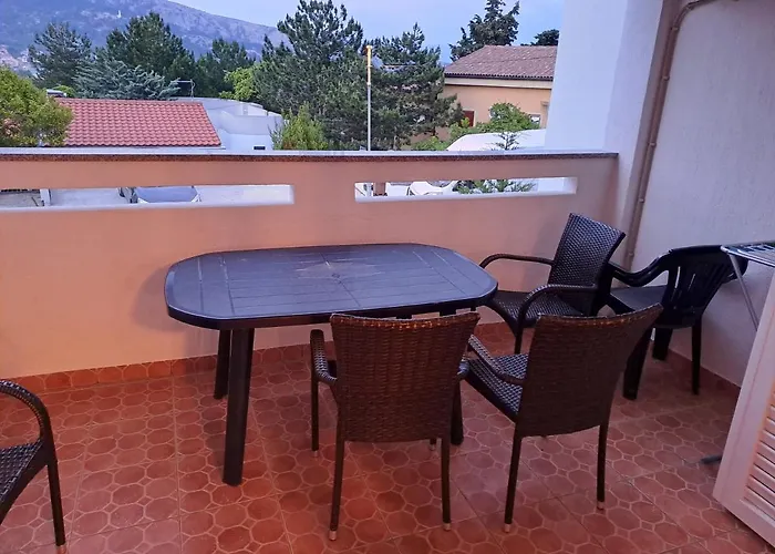 Zarok 2 Apartment Baska (Krk)