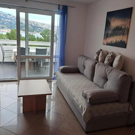 Apartment Zarok 2